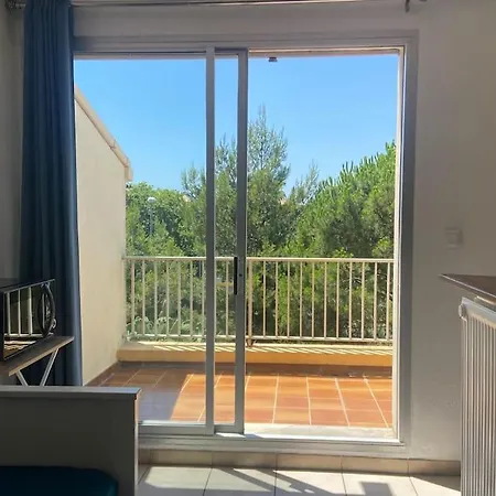 5 Min A Pied De La * Agde